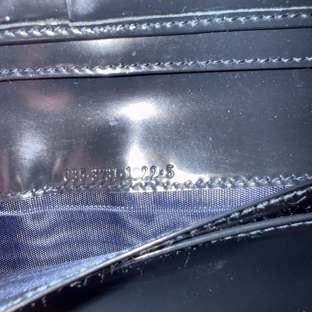 Gucci Black Patent Leather Wallet Authentic - Picture 4 of 6